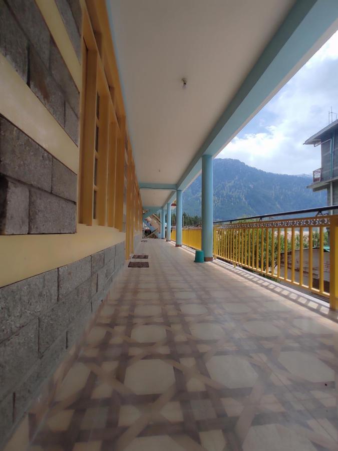 Woods Inn Mountain View Manali Eksteriør bilde